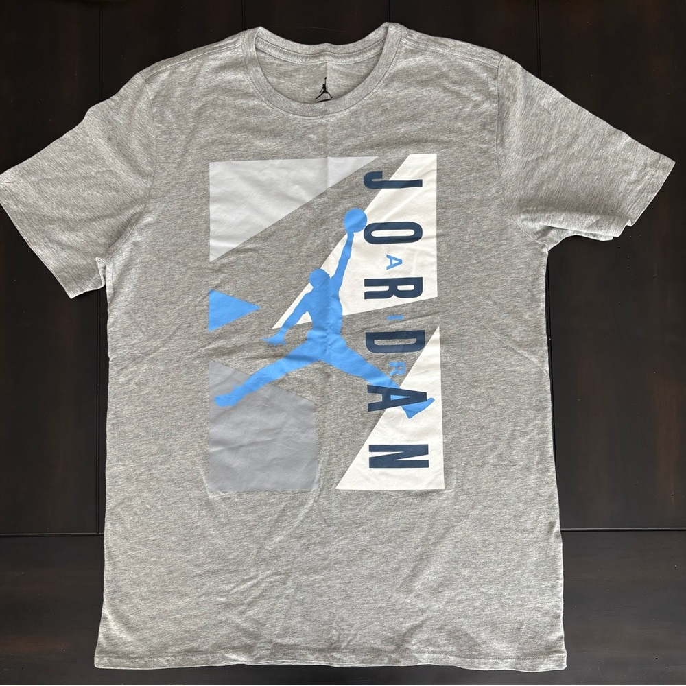Jordan Men's Heather Gray Tee with Sky Blue Graphic